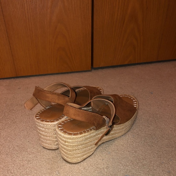 Target Wedges - Picture 2 of 3